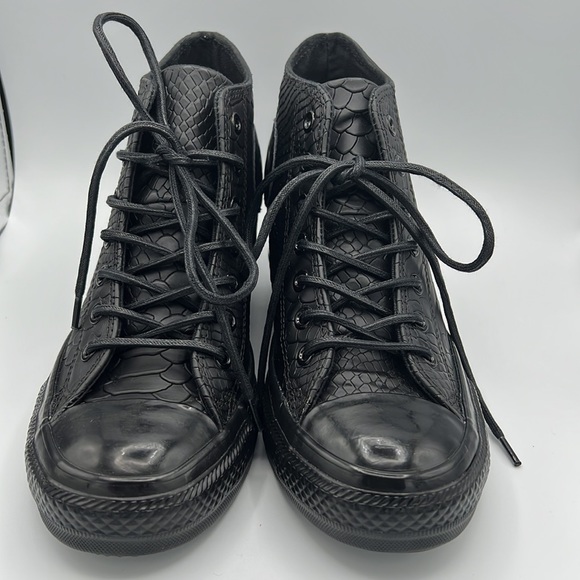 RARE Chuck Taylor All Star Lux Embossed Reptile Mid Top Sneaker Wedges sz7.5 - Picture 2 of 14